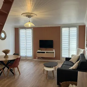 Appartement Duplex Climatise Proche Port, Toulon