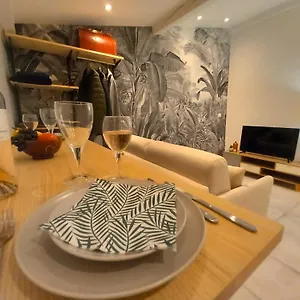 Appartement #3 # Place Charmante, Toulon