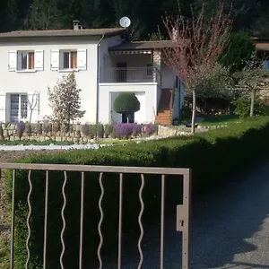 gite-aurives.hotels-rhonealpes.com/